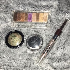 Eyeshadow lot! Bundle of fun colors💕